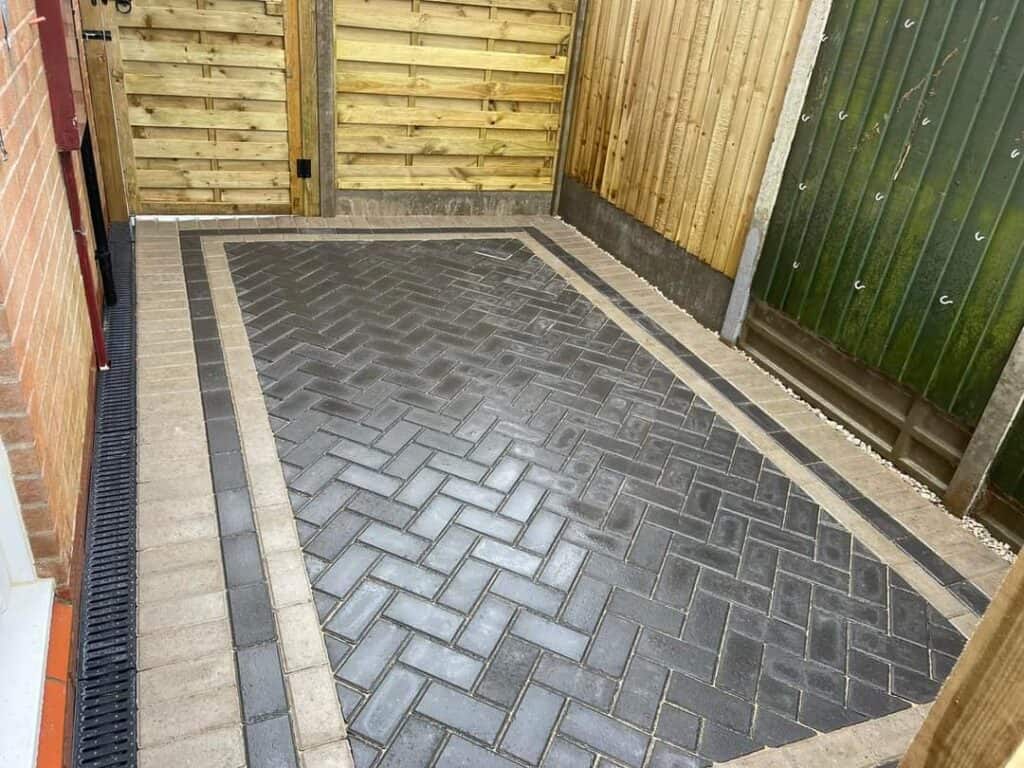block paved path
