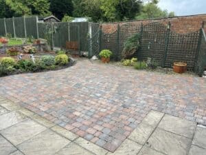 block paved patio
